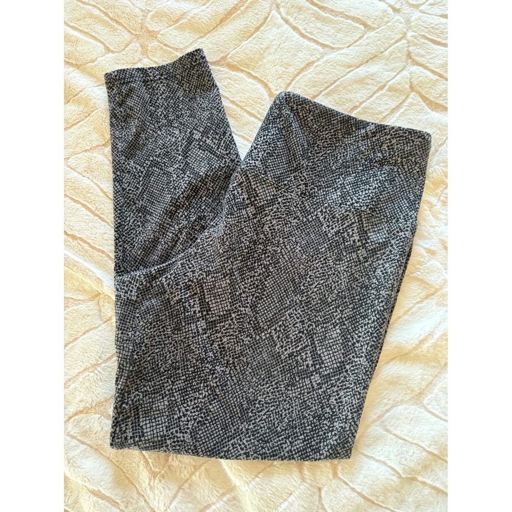 Suave‎ Leggings Women XL Gray Excellent Capri Snakeskin Tummy Control High Rise